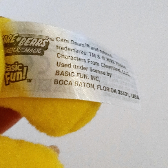 CARE BEAR CUB FUNSHINE SUNSHINE YELLOW PLUSH 2004 - Picture 5 of 8